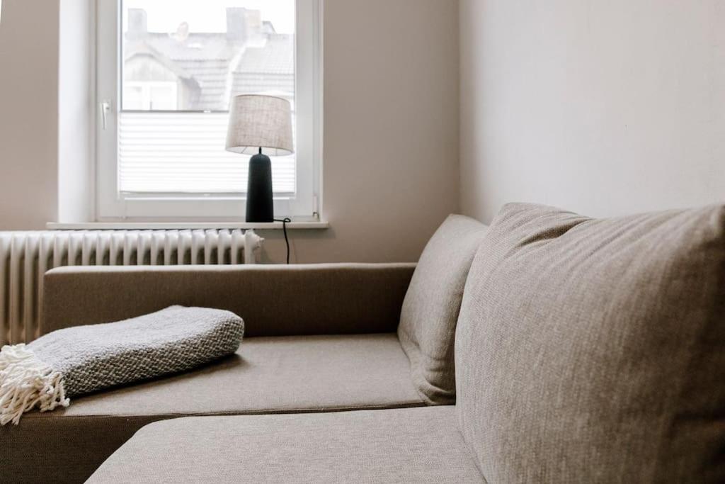 Zentral Und Frisch Eingerichtet: 2 Zi. 24H Checkin Apartment Kiel Luaran gambar